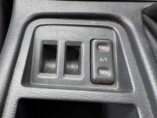 NISSAN SKYLINE COUPE 1997 Image 31