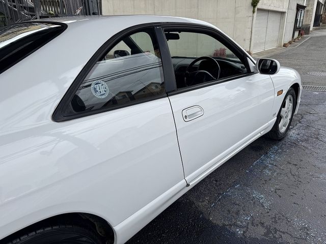 NISSAN SKYLINE COUPE 1997 Image 31