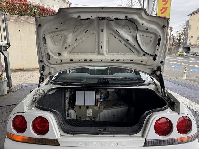 NISSAN SKYLINE COUPE 1997 Image 31