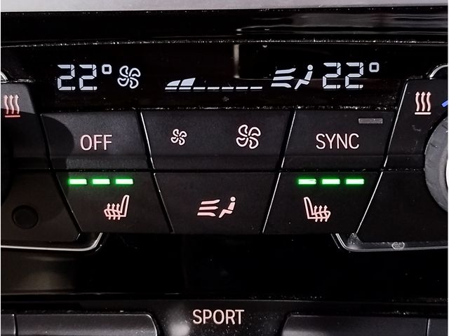 BMW 2SERIES ACTIVE T 2016 Image 31