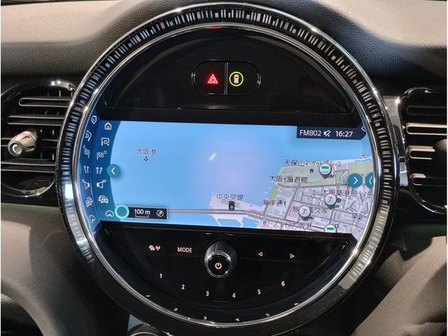 BMW MINI ONE 5DOOR 2022 Image 31