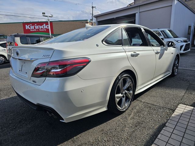 TOYOTA CROWN SEDAN HYBRID 2019 Image 31