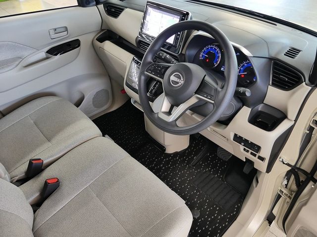 NISSAN ROOX 2025 Image 31