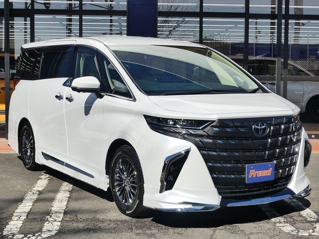 TOYOTA ALPHARD HYBRID 2026 Image 31