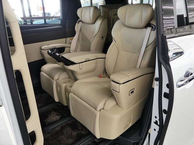 TOYOTA ALPHARD HYBRID 2026 Image 31