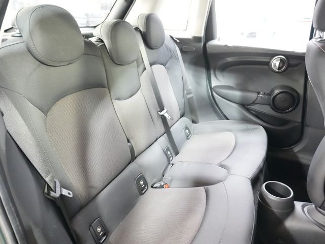 BMW MINI COOPER 5DOO 2014 Image 31