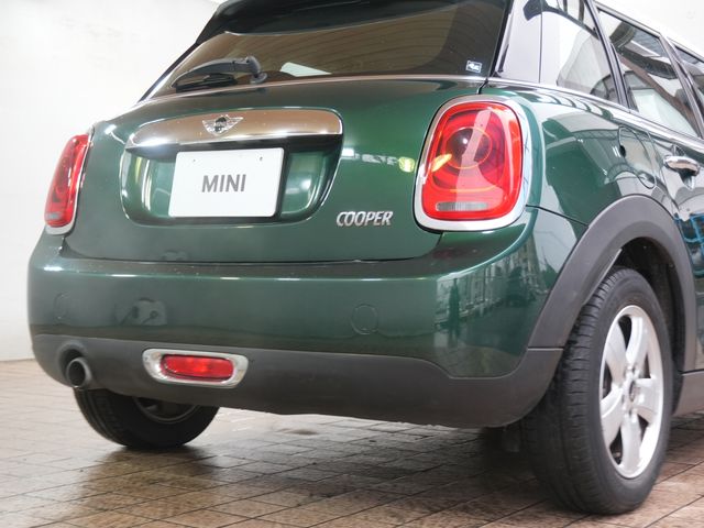 BMW MINI COOPER 5DOO 2014 Image 31