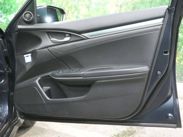 HONDA CIVIC SEDAN 2018 Image 31