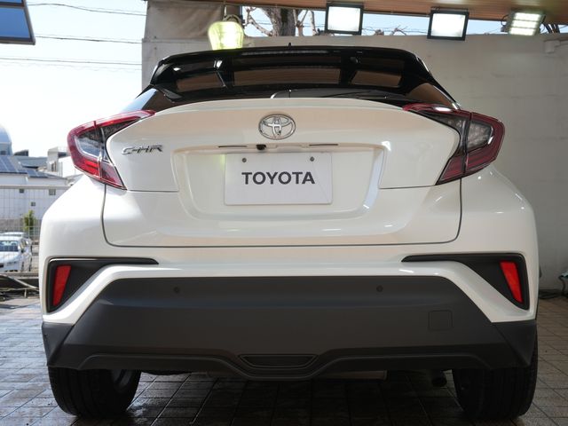 TOYOTA C-HR 4WD 2019 Image 31