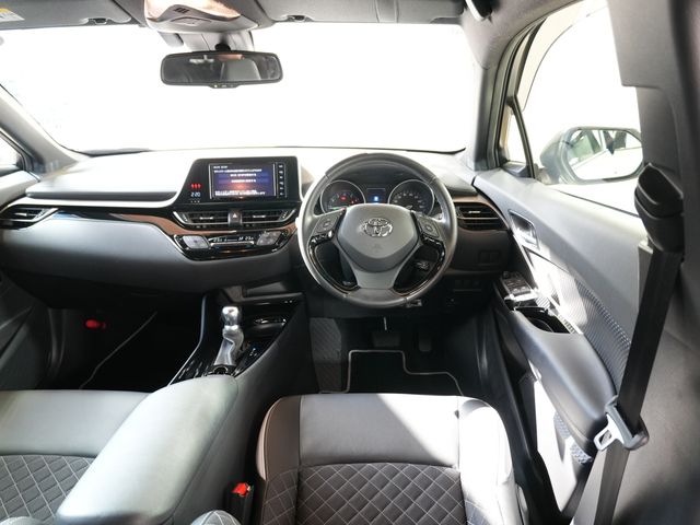TOYOTA C-HR 4WD 2019 Image 31