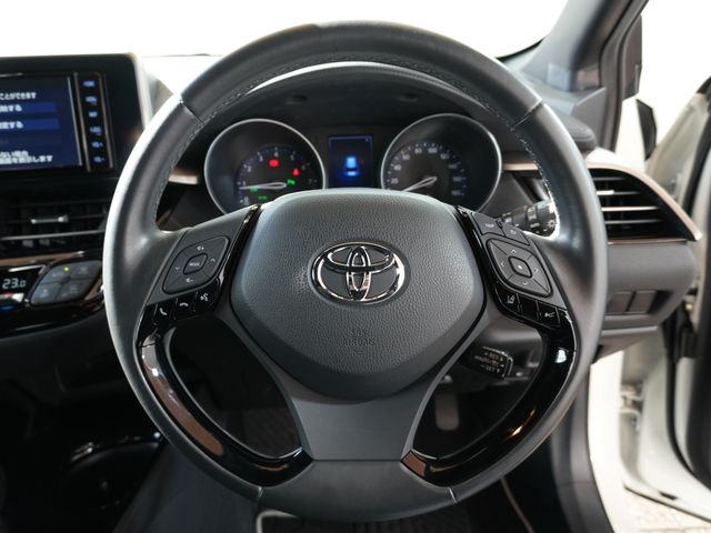 TOYOTA C-HR 4WD 2019 Image 31