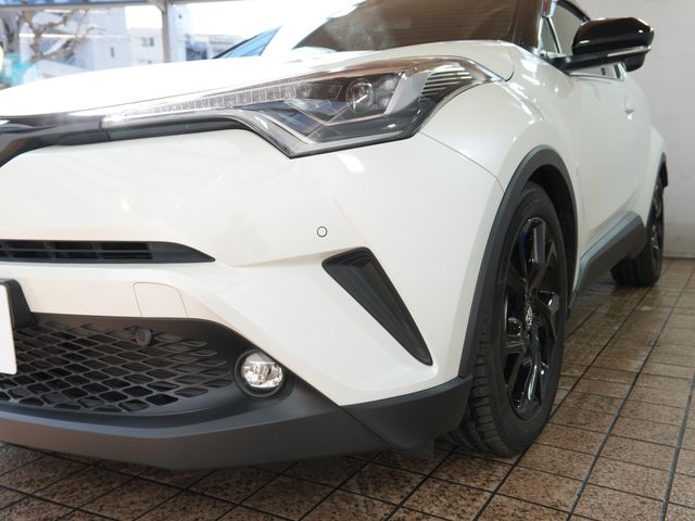 TOYOTA C-HR 4WD 2019 Image 31