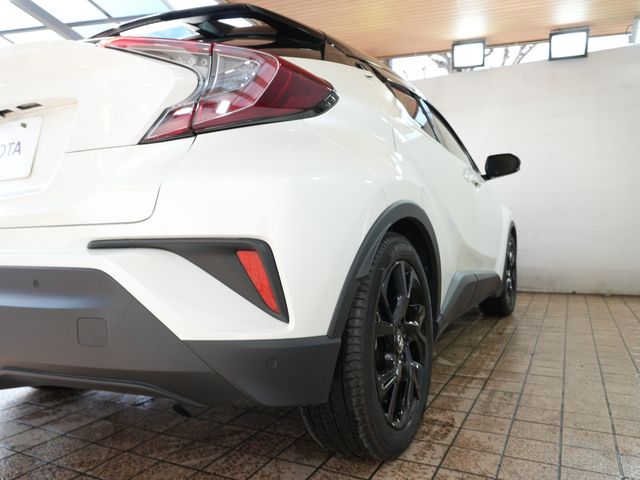 TOYOTA C-HR 4WD 2019 Image 31