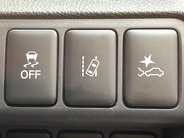 MITSUBISHI ECLIPSE CROSS PHEV 2022 Image 31