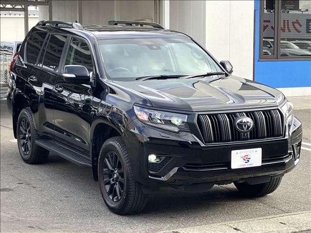 TOYOTA LANDCRUISER PRADO 2023 Image 31