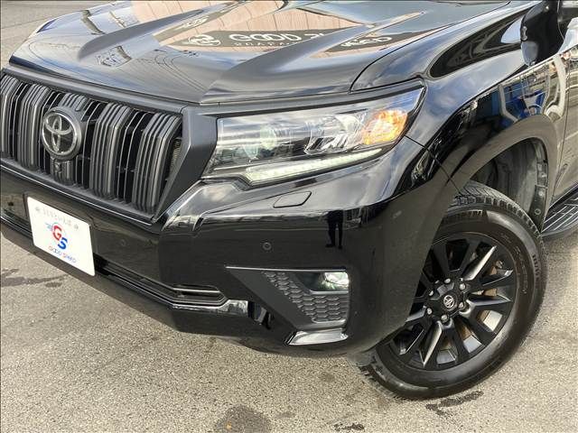 TOYOTA LANDCRUISER PRADO 2023 Image 31