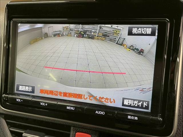 TOYOTA VOXY 2018 Image 31