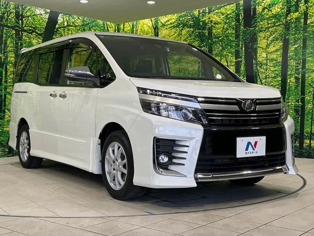 TOYOTA VOXY 2017 Image 31