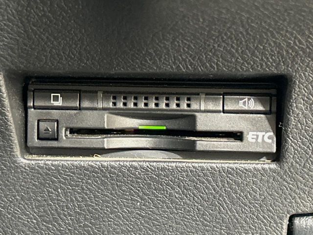 TOYOTA COROLLA FIELDER HYBR 2015 Image 31