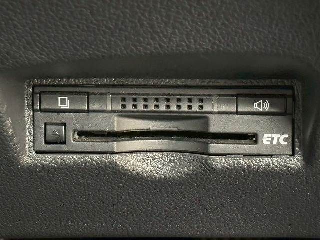 TOYOTA PRIUS 2016 Image 31