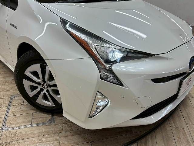 TOYOTA PRIUS 2016 Image 31