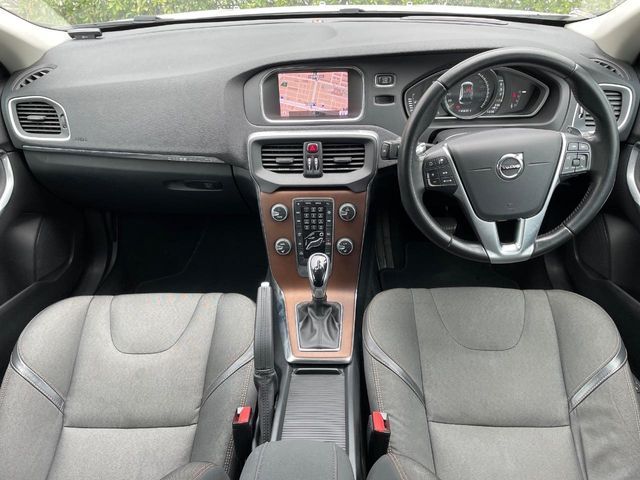 VOLVO V40 CROSS COUN 2017 Image 31