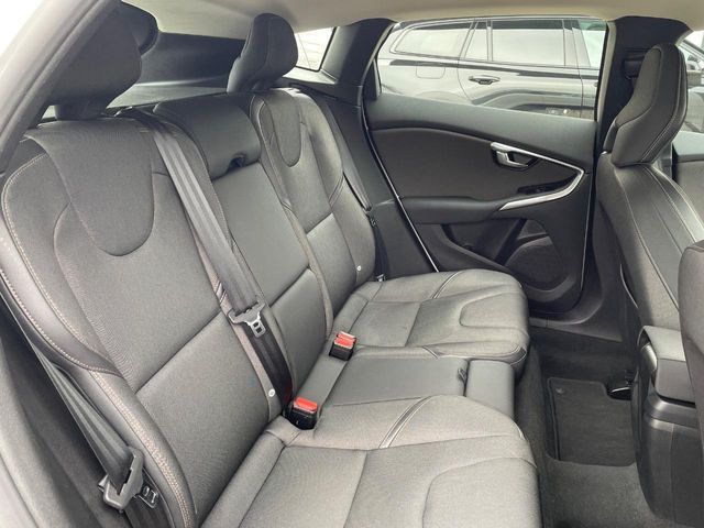 VOLVO V40 CROSS COUN 2017 Image 31