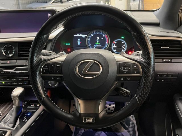 TOYOTA LEXUS RX200T 2017 Image 31