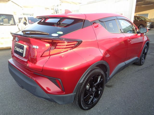 TOYOTA C-HR 2020 Image 31