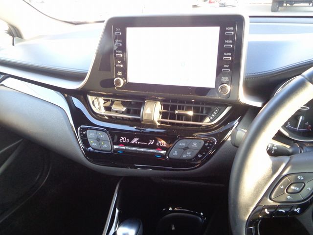 TOYOTA C-HR 2020 Image 31