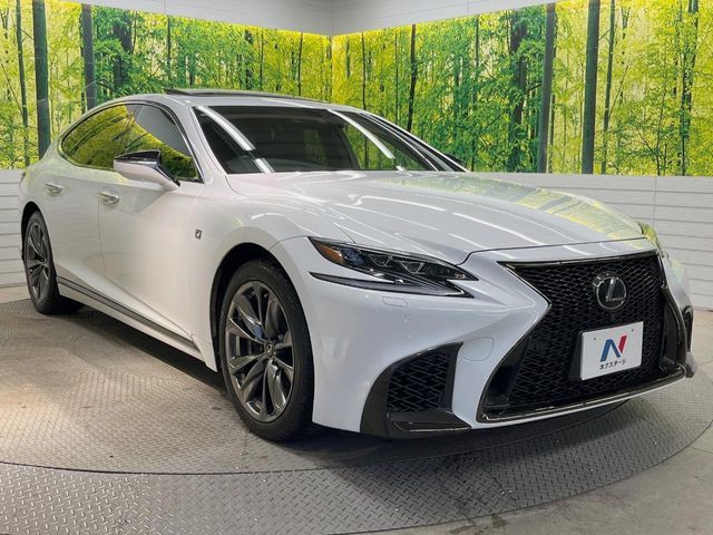 TOYOTA LEXUS LS500 4WD 2018 Image 31