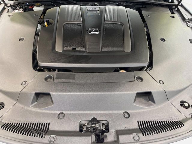 TOYOTA LEXUS LS500 4WD 2018 Image 31