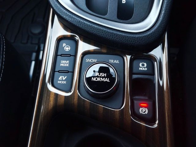 TOYOTA YARIS CROSS HYBRID 2024 Image 31