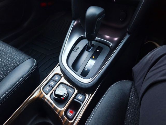 TOYOTA YARIS CROSS HYBRID 2024 Image 31