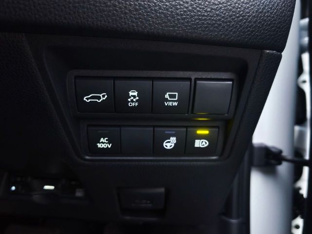 TOYOTA YARIS CROSS HYBRID 2024 Image 31