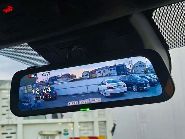 TOYOTA YARIS CROSS HYBRID 2024 Image 31