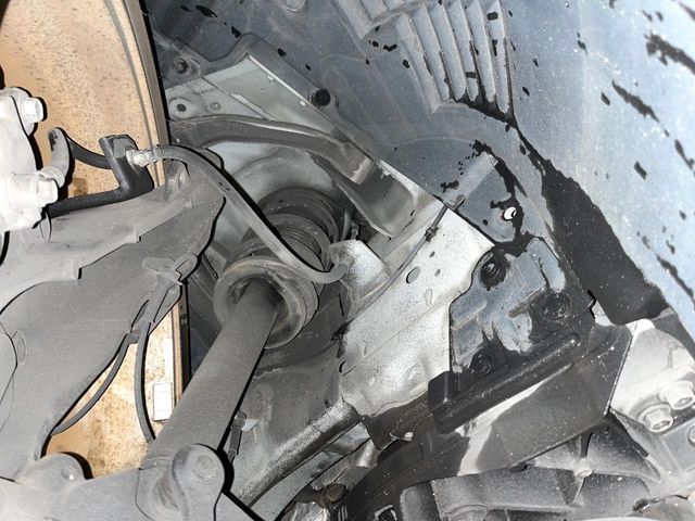 NISSAN SKYLINE HYBRID 2014 Image 31