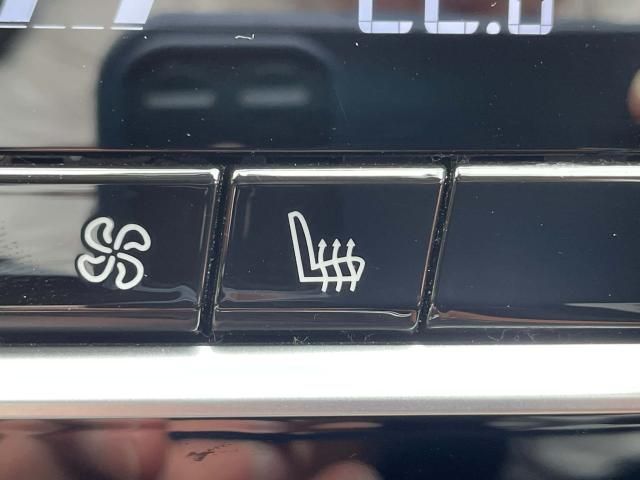 BMW 5SERIES SEDAN 2023 Image 31