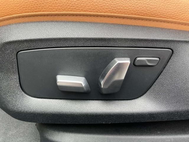 BMW 5SERIES SEDAN 2023 Image 31