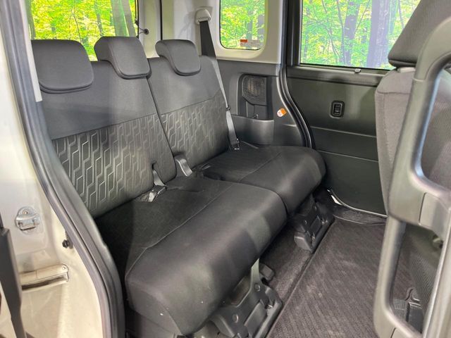 TOYOTA TANK 2017 Image 31