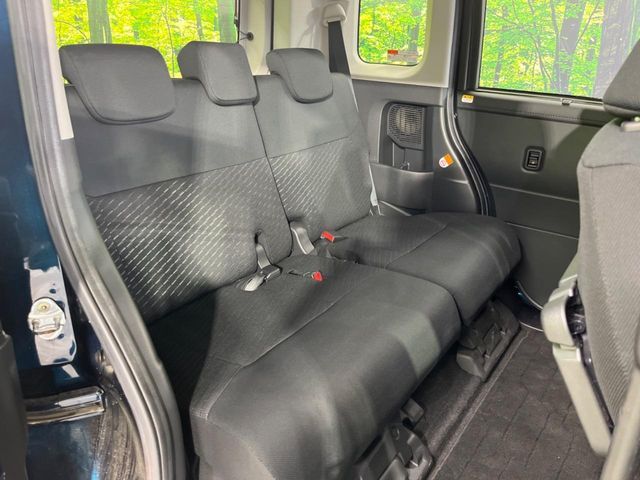 TOYOTA TANK 2017 Image 31