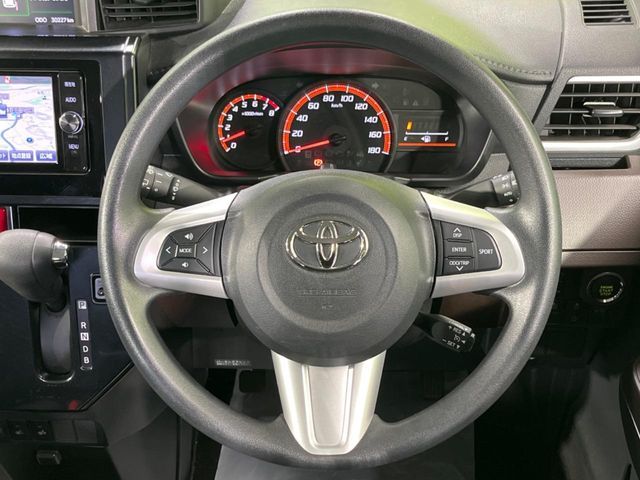 TOYOTA TANK 2017 Image 31