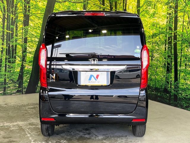 HONDA N BOX 2021 Image 31