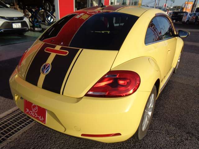 VOLKSWAGEN THE BEETL 2015 Image 31
