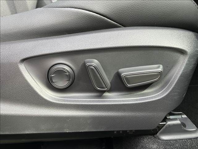 TOYOTA COROLLA CROSS HYBRID 2024 Image 31