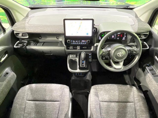 TOYOTA SIENTA HYBRID 2023 Image 31