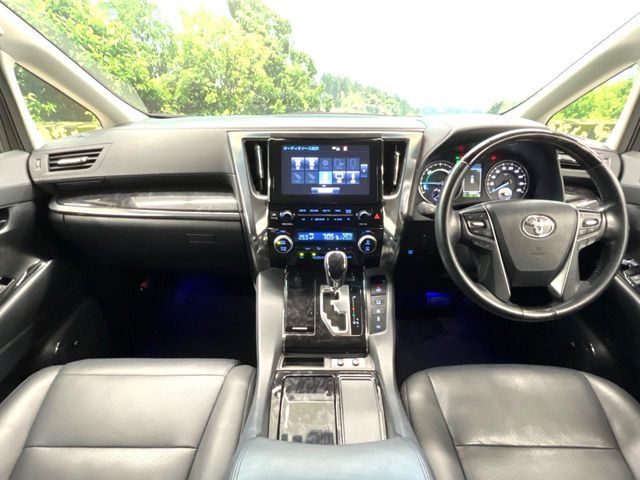 TOYOTA ALPHARD HYBRID 4WD 2019 Image 31