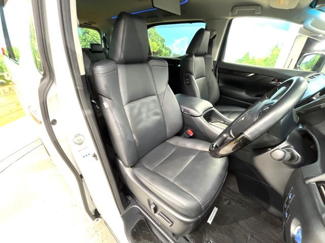 TOYOTA ALPHARD HYBRID 4WD 2019 Image 31