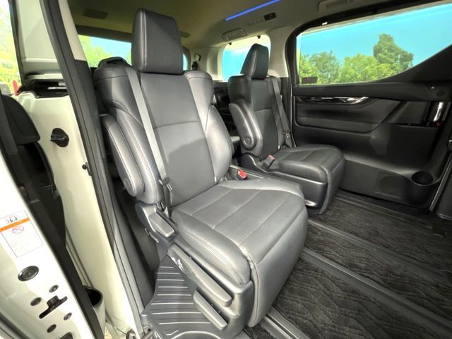 TOYOTA ALPHARD HYBRID 4WD 2019 Image 31