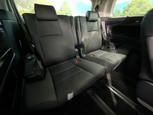 TOYOTA ALPHARD HYBRID 4WD 2019 Image 31